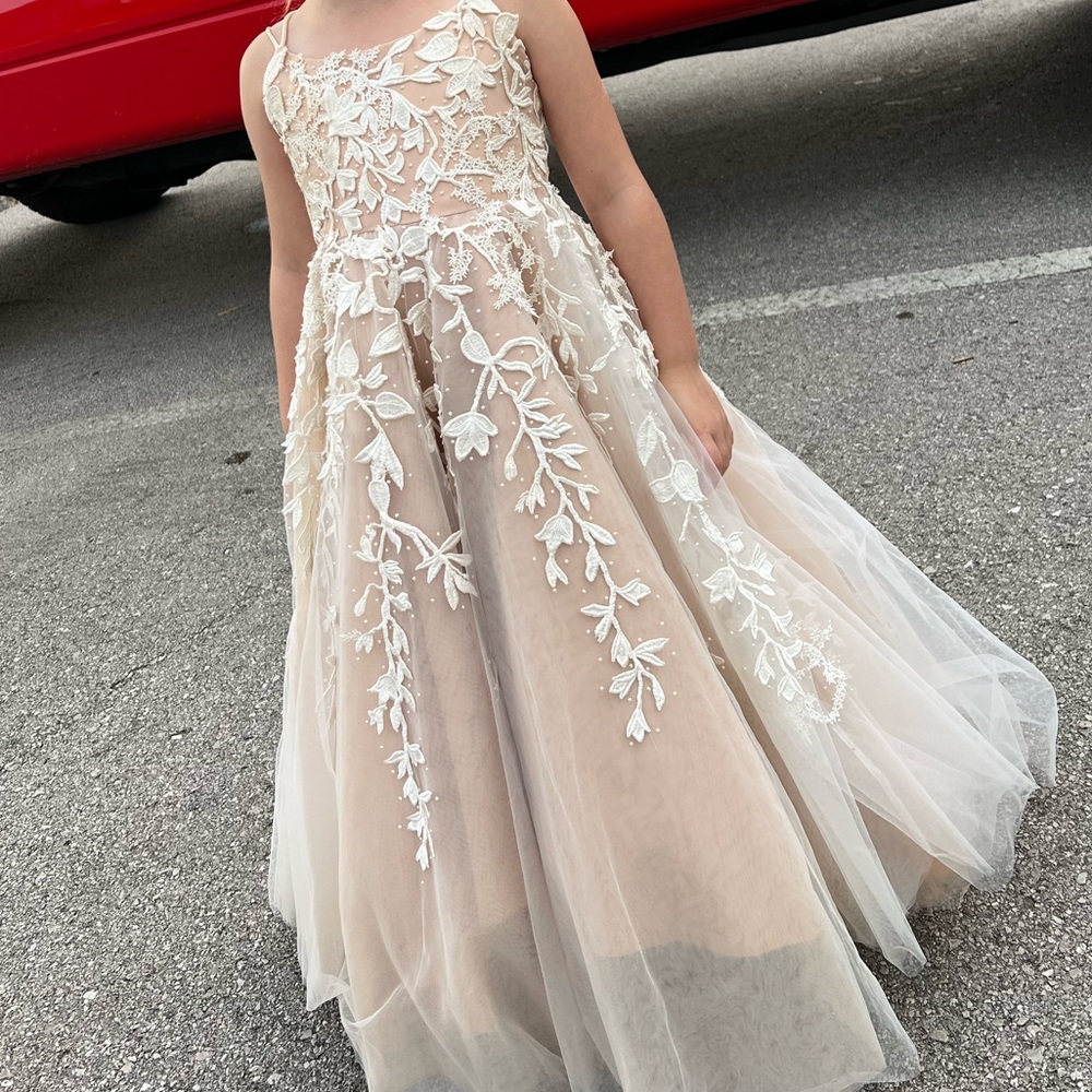 Size 2 Ivory Sherri Hill littles pageant dress